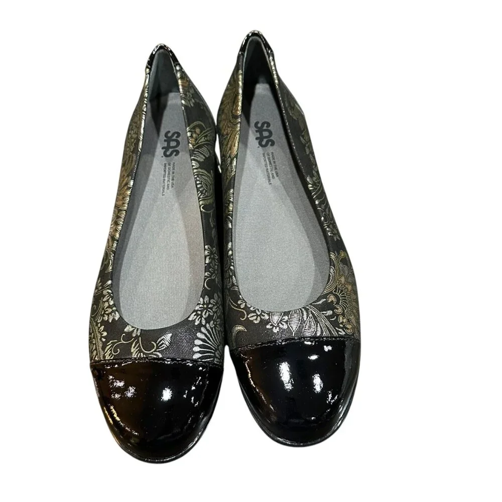 SAS Scenic‎ Ballet Flat Brocade Patent Leather Round Toe Slip On Size 10 N NEW